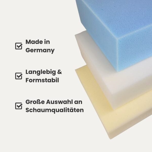 Drei Schaumstoffzuschnitte in Blau, Weiß und Creme mit Beschriftung zu Made in Germany, Langlebigkeit und großer Auswahl.